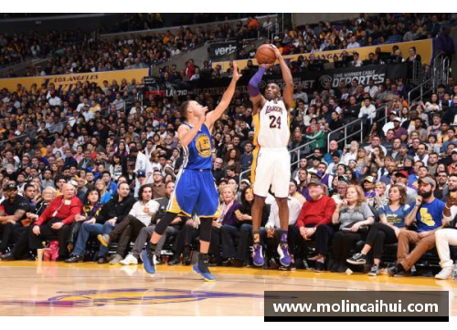 HB火博体育勇士队再次夺得总冠军，创下NBA历史新纪录！ - 副本